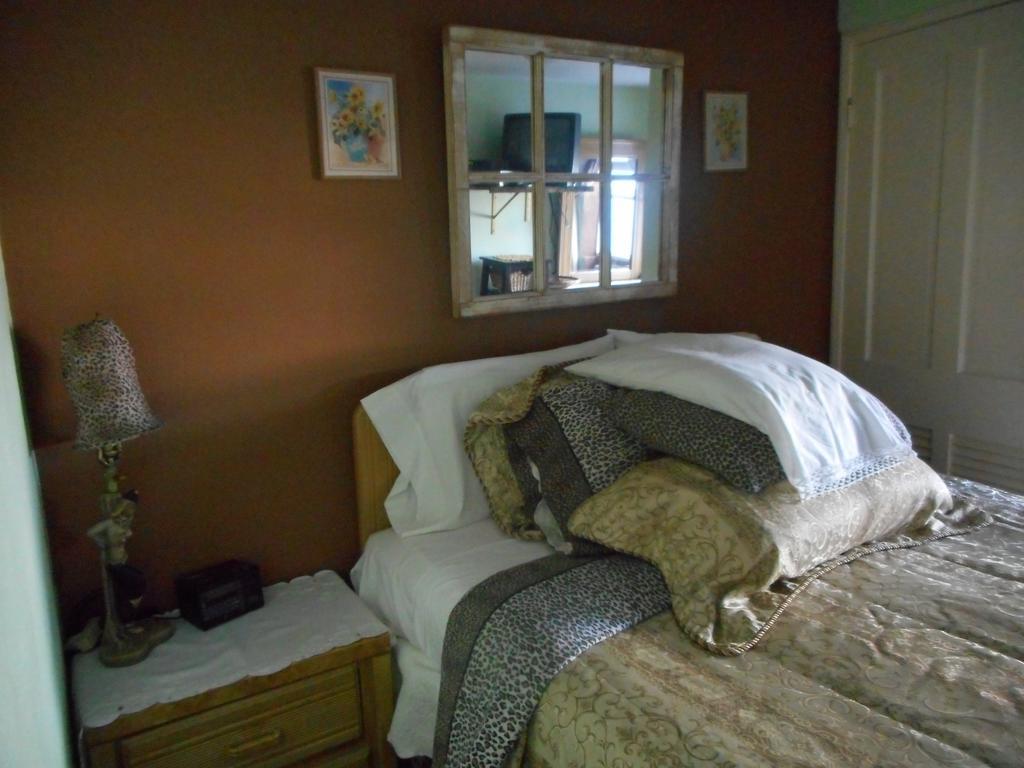 Blue Horizons Guest House Warwick Camp エクステリア 写真